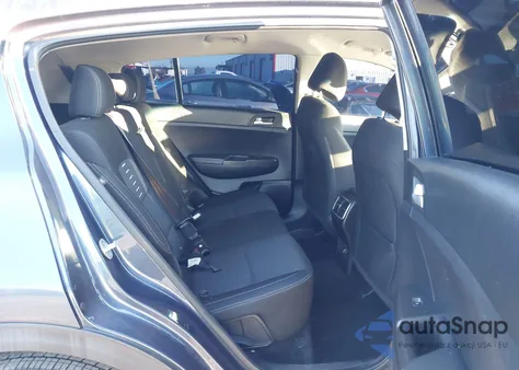 2018 Kia Sportage Lx z USA, uszkodzony, nr VIN KNDPM3AC2J7312598